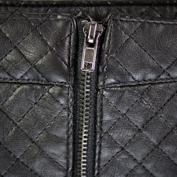 Forever 21 | Black Quilted Faux Leather Mini Skirt - Picture 2 of 4